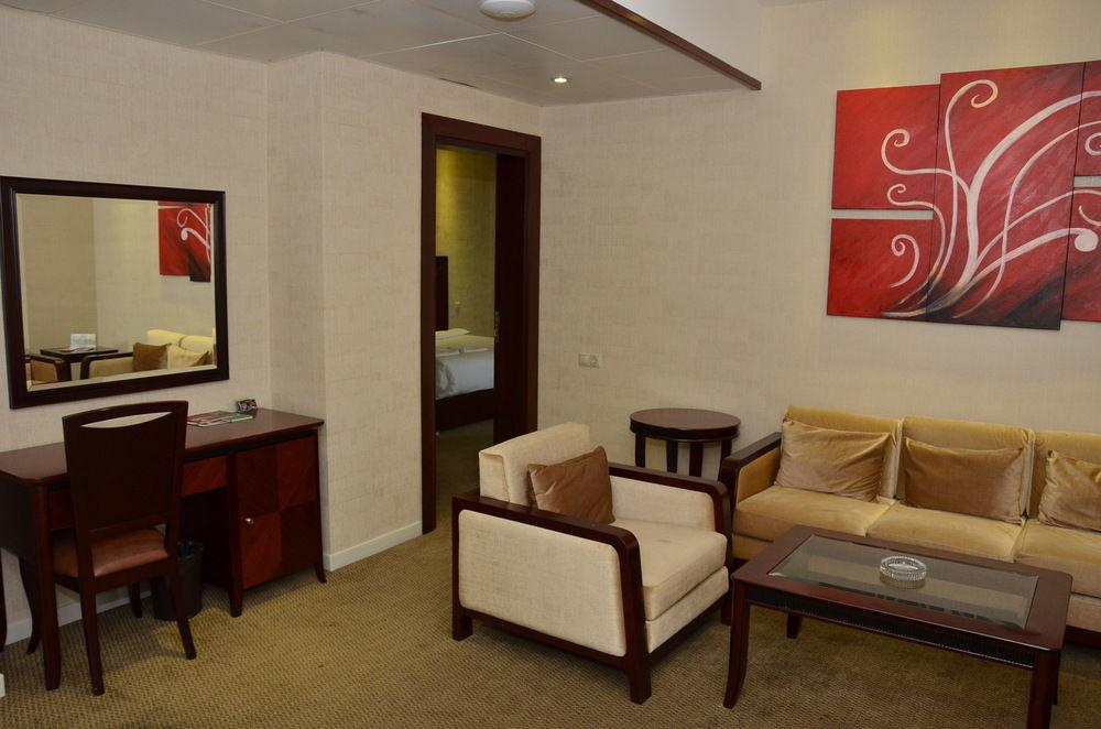 Astoria Hotel Баку Экстерьер фото