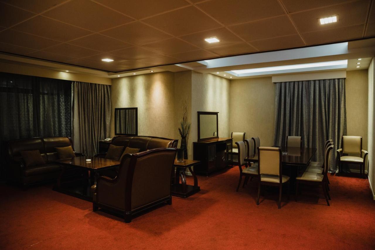 Astoria Hotel Баку Экстерьер фото