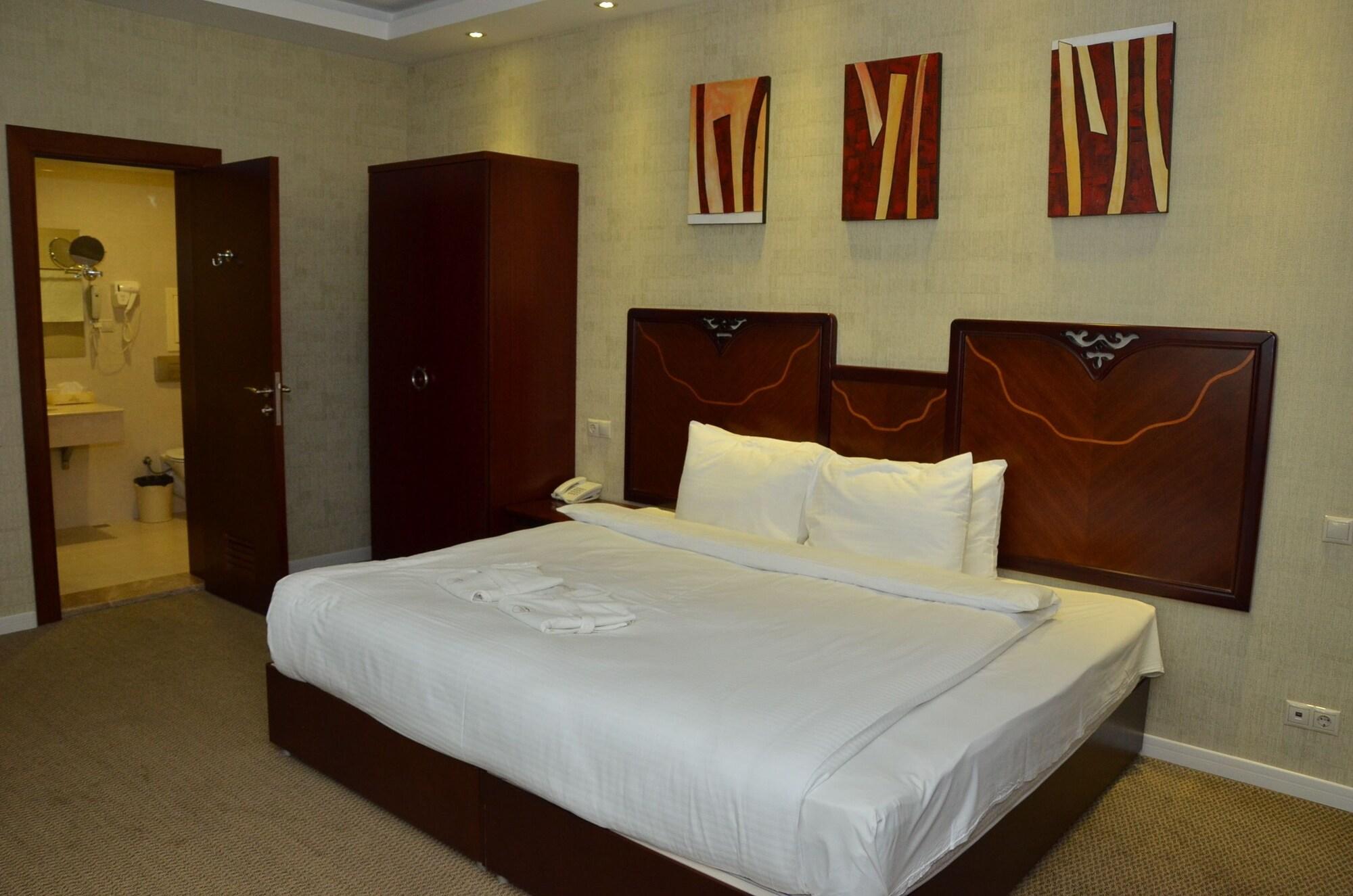 Astoria Hotel Баку Экстерьер фото