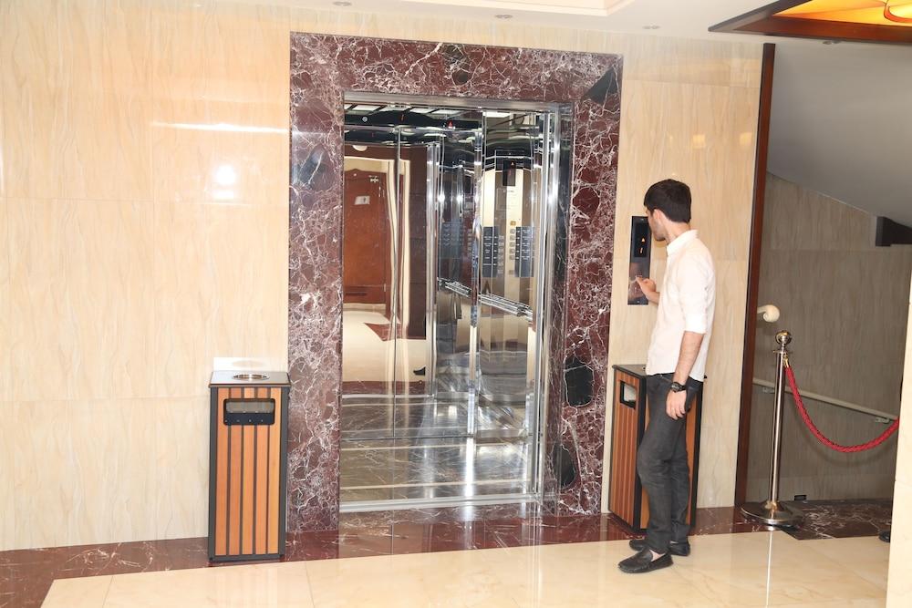 Astoria Hotel Баку Экстерьер фото